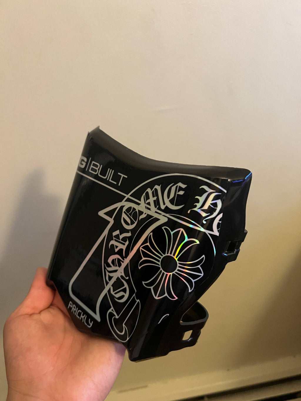 Motocutz plate glossy chrome hearts