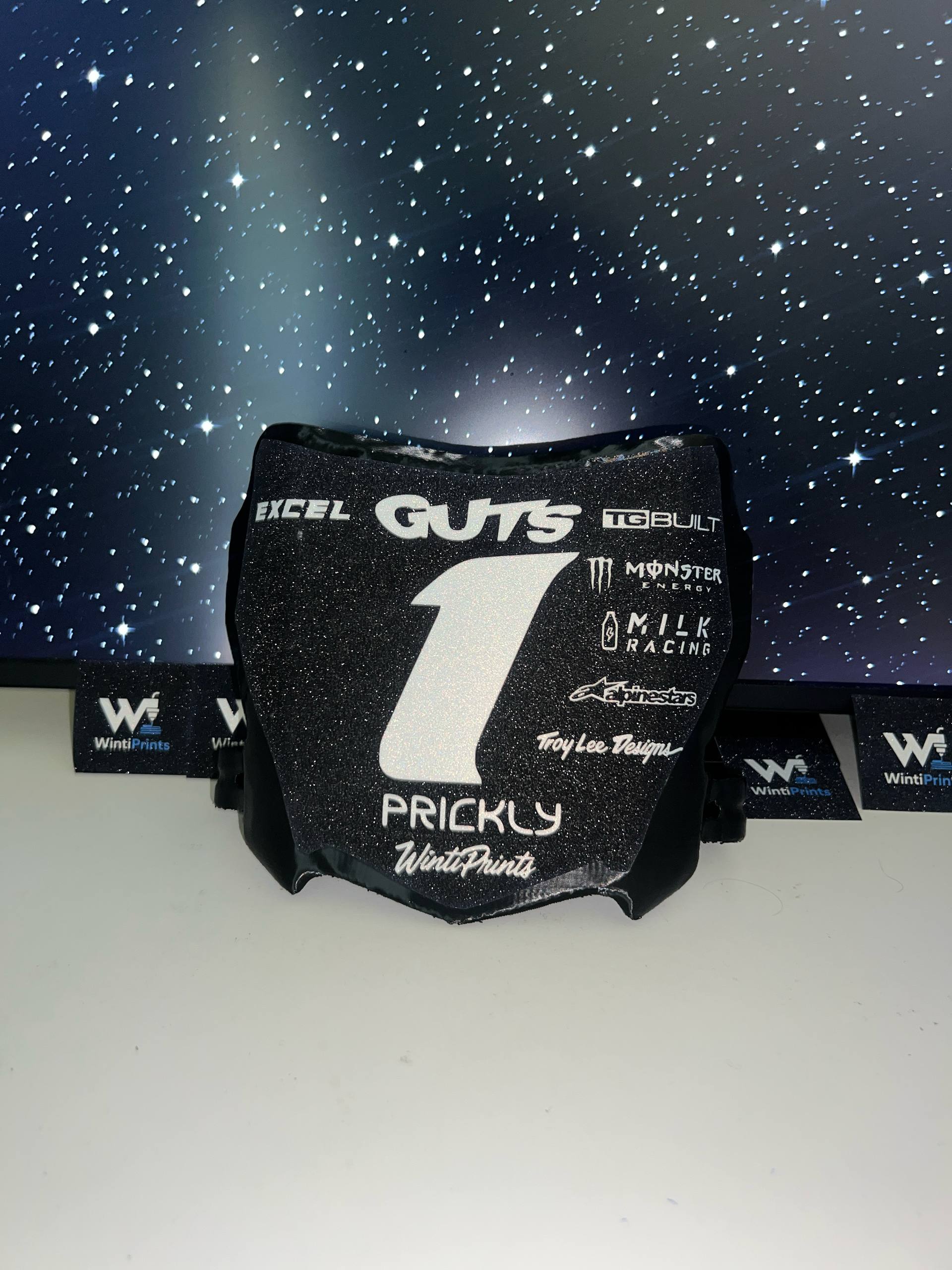 motocutz plate with decal