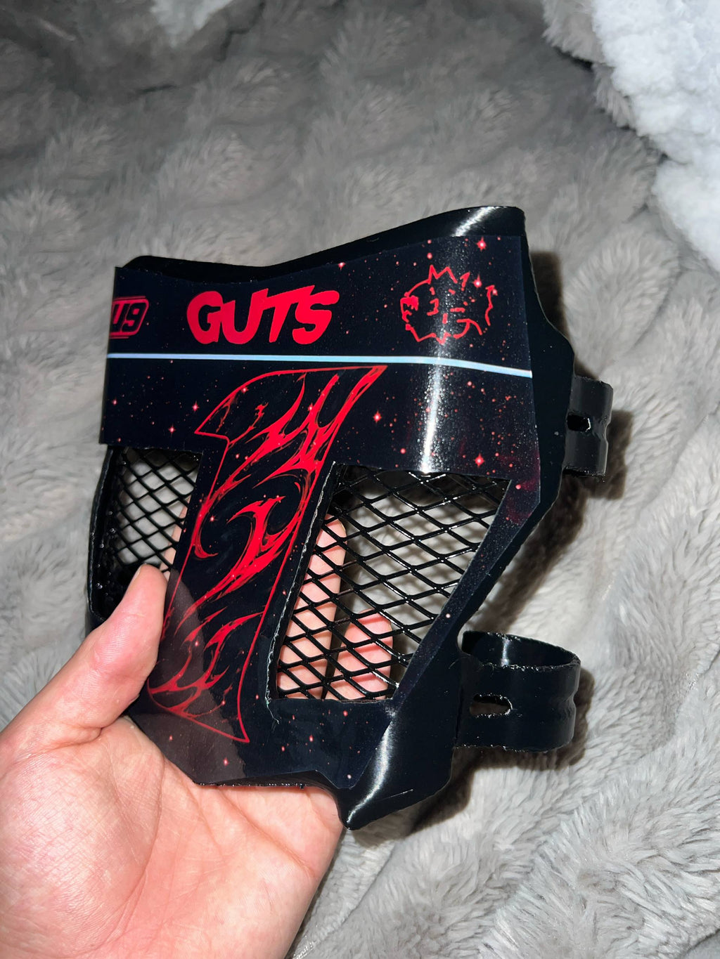 Motocutz vented plate with decal